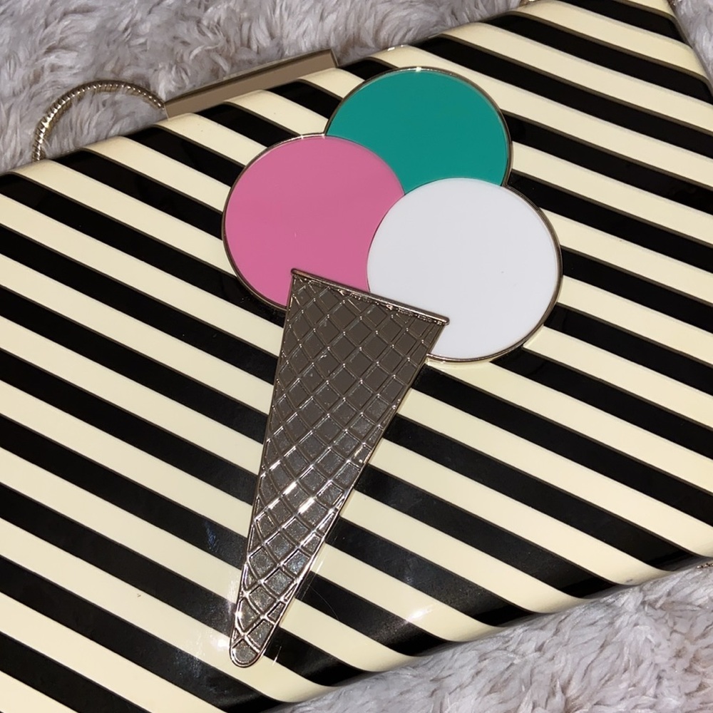 Kate Spade Novelty Emmanuelle Miss Penny’s Ice Cream Clutch/Shoulder Bag - Picture 3 of 16